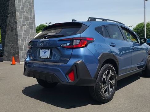 Used 2024 Subaru Crosstrek 2.0i Premium AWD/4WD image 9