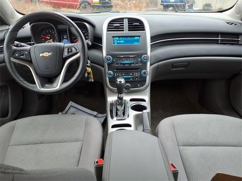 Used 2015 Chevrolet Malibu LS w/ Protection Package image 11