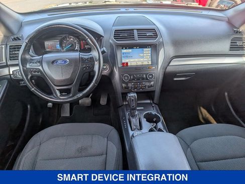 Used 2018 Ford Explorer XLT w/ Equipment Group 201A AWD/4WD image 31