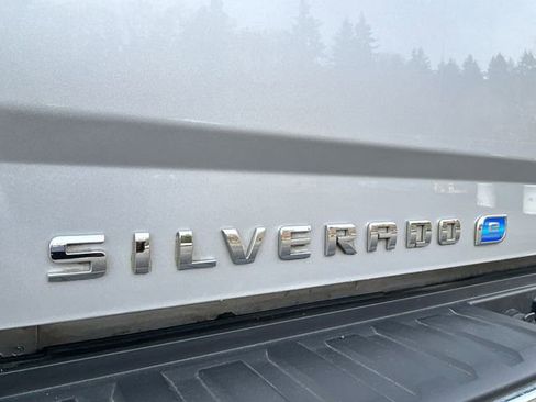 Used 2018 Chevrolet Silverado 1500 LT w/ LT Eassist Package image 30