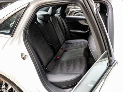 Used 2024 Audi A4 2.0T Premium Plus w/ Premium Plus Package image 39