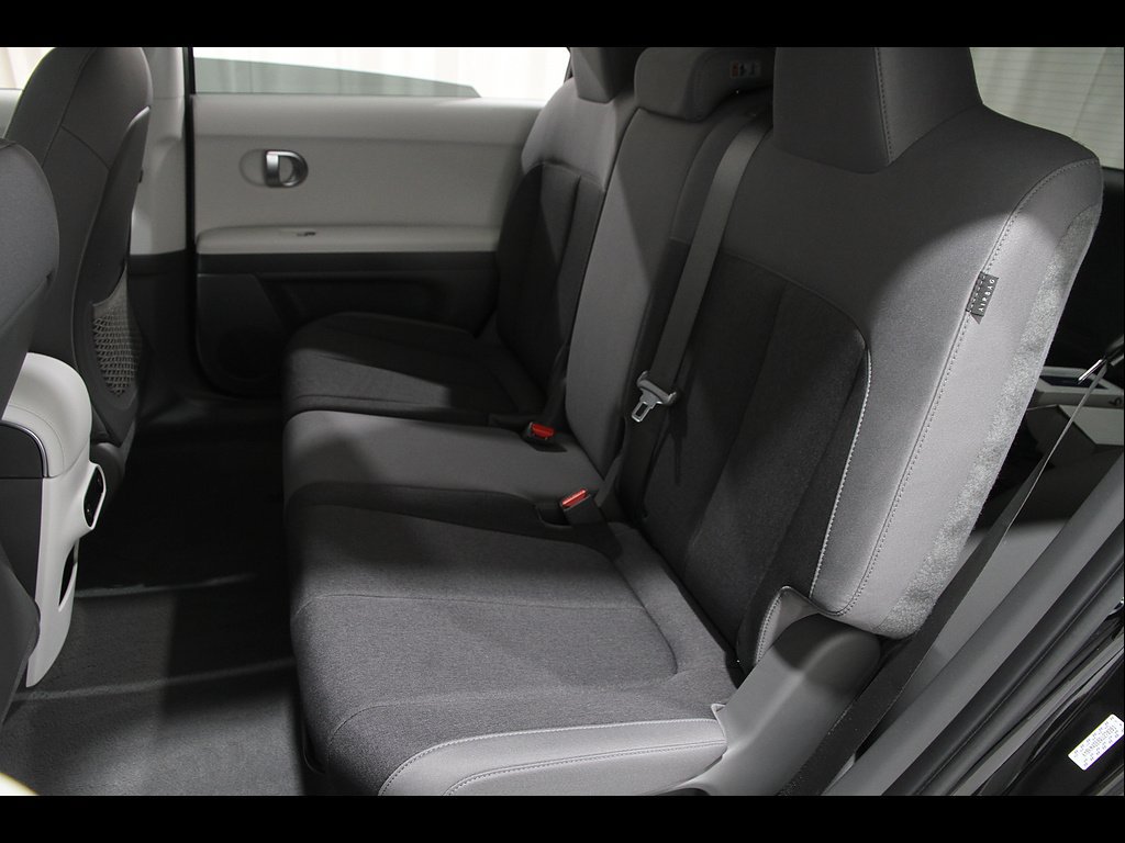 Certified 2024 Hyundai Ioniq 5 SEL RWD image 20