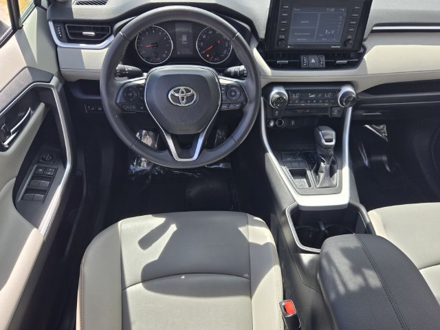 Used 2022 Toyota RAV4 XLE Premium FWD image 14