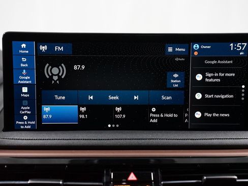 Used 2025 Acura MDX w/ Technology Package image 19