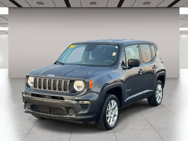 Used 2023 Jeep Renegade Latitude AWD/4WD image 8