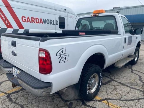 Used 2004 Ford F250 4x4 Regular Cab Super Duty image 5