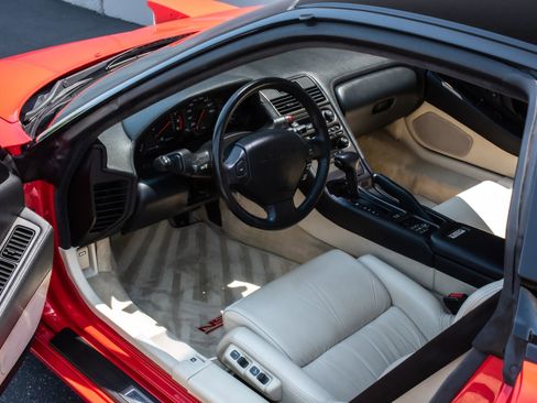 Used 1991 Acura NSX image 13