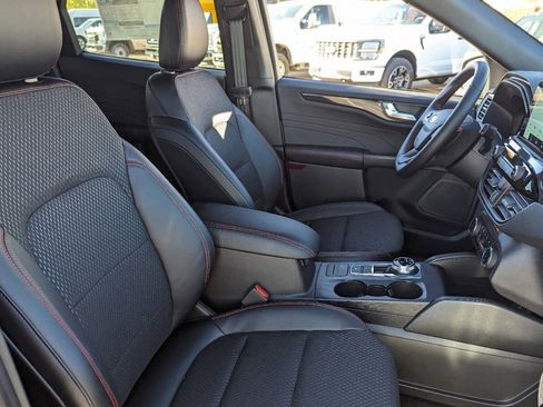 New 2025 Ford Escape Active image 35