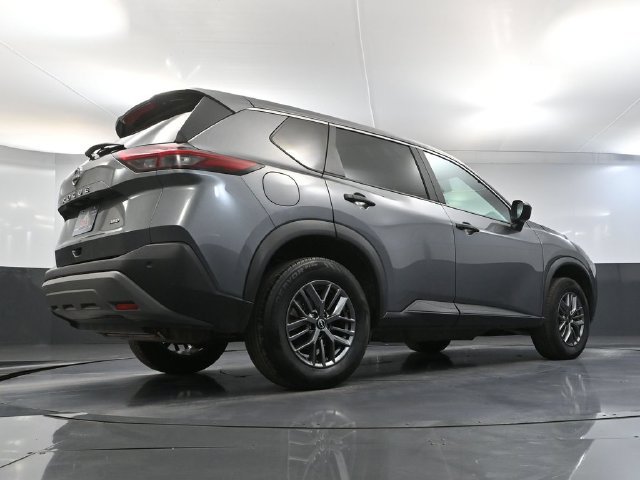 Used 2023 Nissan Rogue S AWD/4WD image 41