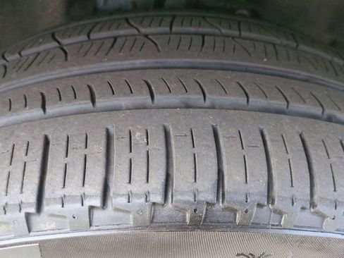 Used 2021 Ford Explorer Platinum w/ Equipment Group 601A image 11