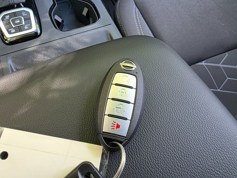 New 2026 Nissan Frontier SV w/ SV Convenience Package image 31