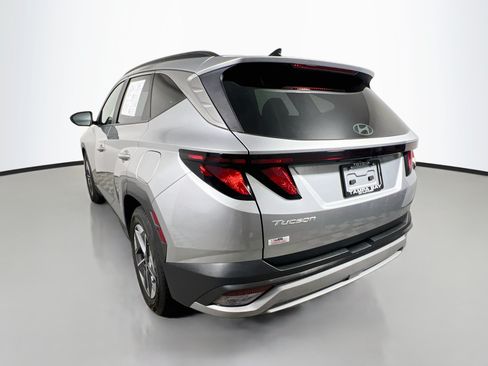 Used 2025 Hyundai Tucson SEL FWD image 8