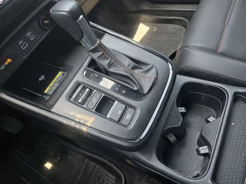 Used 2025 Honda CR-V Sport-L image 17