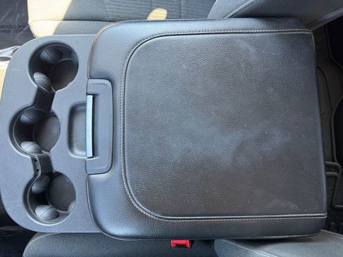 Used 2022 RAM 1500 Tradesman w/ Chrome Plus Package image 31