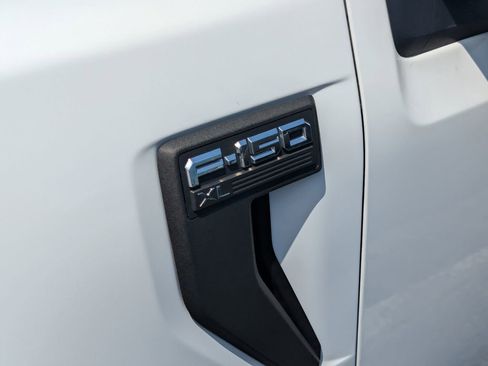 Used 2022 Ford F150 XL w/ Equipment Group 101A High RWD image 9