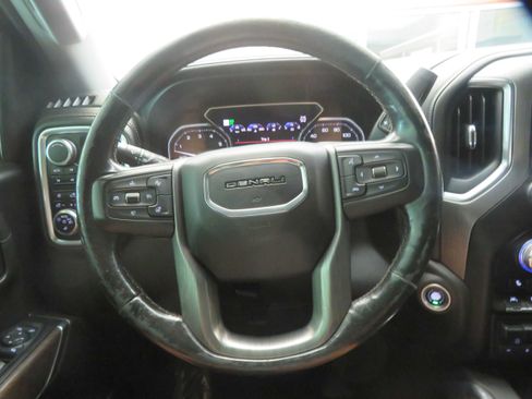 Used 2019 GMC Sierra 1500 Denali w/ Denali Ultimate Package AWD/4WD image 31
