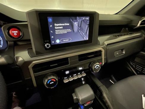 Certified 2025 Toyota Tacoma TRD Sport image 15