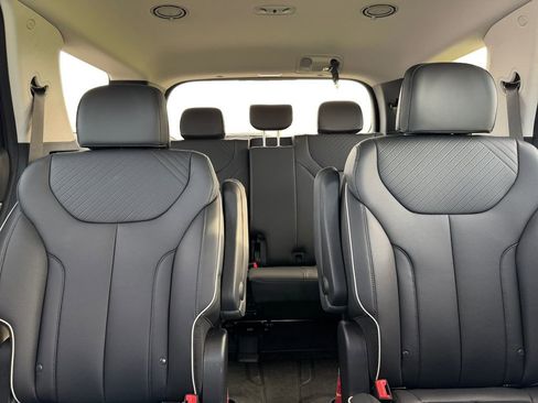 Used 2025 Hyundai Palisade SEL AWD/4WD image 14