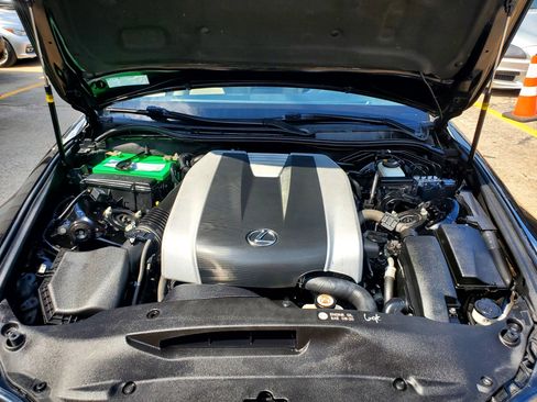 Used 2019 Lexus IS 300 AWD image 41
