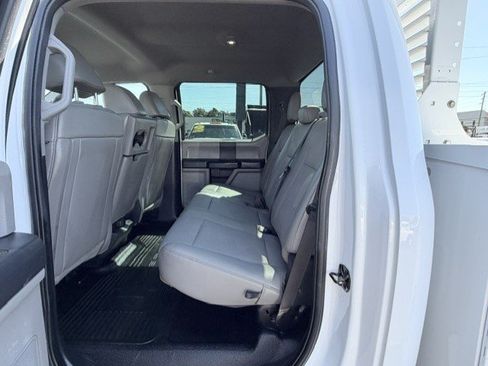 Used 2022 Ford F250 XL w/ Power Equipment Group AWD/4WD image 18