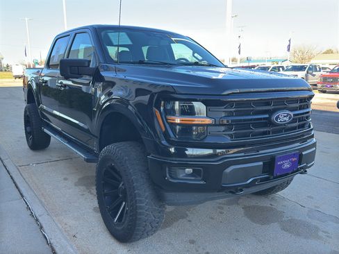 Used 2024 Ford F150 XLT image 2