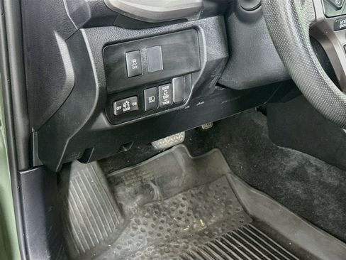 Used 2022 Toyota Tacoma SR5 w/ Trail Edition AWD/4WD image 17