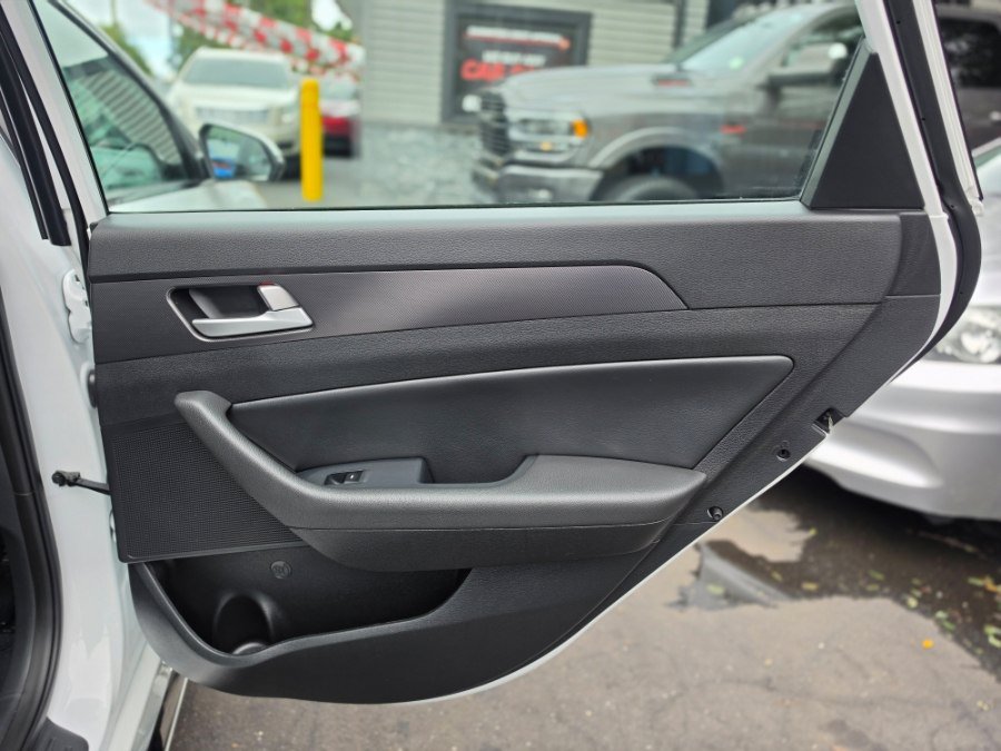 Used 2017 Hyundai Sonata Sport w/ Value Edition Package 02 FWD image 36