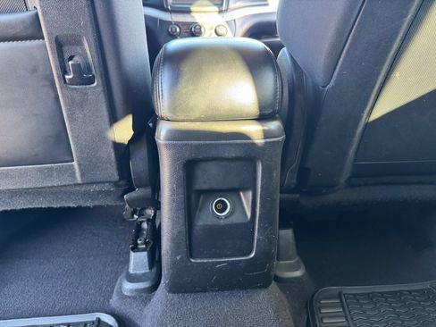 Used 2017 Dodge Journey SXT w/ Premium Group image 34