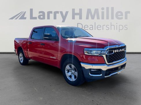 Used 2025 RAM 1500 Big Horn image 7