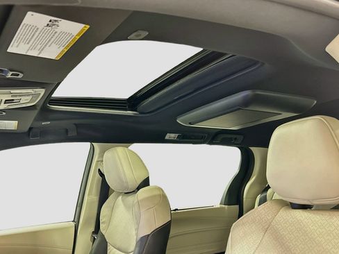 New 2026 Toyota Sienna Limited AWD/4WD image 20