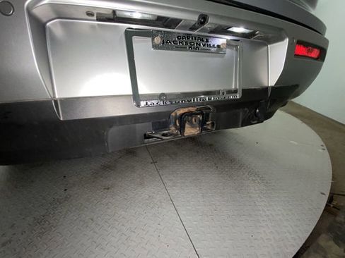 Used 2024 Nissan Pathfinder Platinum w/ Cargo Package AWD/4WD image 30