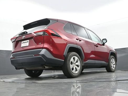 Used 2023 Toyota RAV4 LE FWD image 11