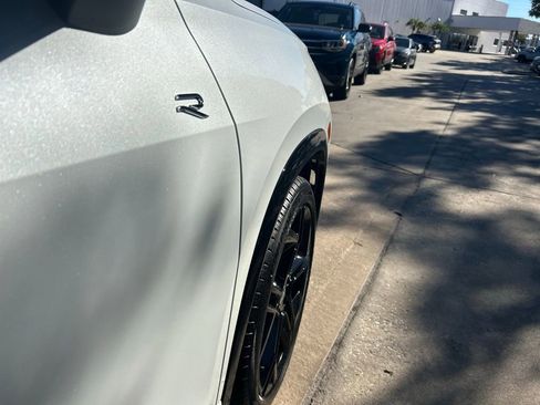 New 2026 Volkswagen Tiguan SE R-Line image 35