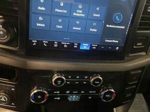 Used 2024 Ford F150 XLT w/ FX4 Off-Road Package image 26