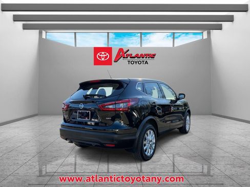 Used 2022 Nissan Rogue Sport S AWD/4WD image 6