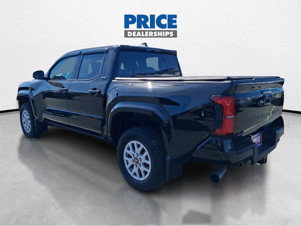 Used 2025 Toyota Tacoma SR5 AWD/4WD image 8