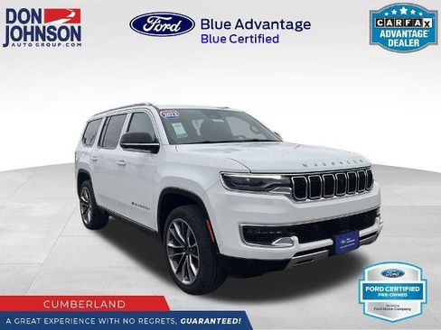 Used 2023 Jeep Wagoneer Series III w/ Premium Group I AWD/4WD image 1