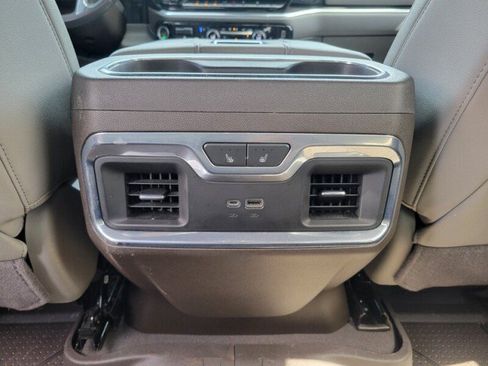 Used 2022 Chevrolet Silverado 1500 LTZ w/ Technology Package RWD image 22