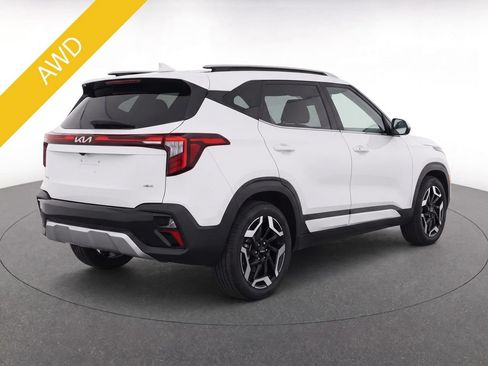 Used 2024 Kia Seltos SX w/ SX Sunroof Package AWD/4WD image 3