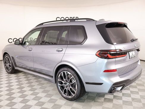 New 2026 BMW X7 xDrive40i w/ M Sport Package AWD/4WD image 24