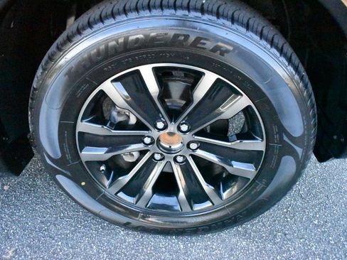Used 2019 Nissan Armada Platinum w/ Cargo Package RWD image 40