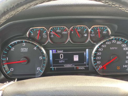 Used 2018 Chevrolet Silverado 1500 LT w/ LT Convenience Package image 27