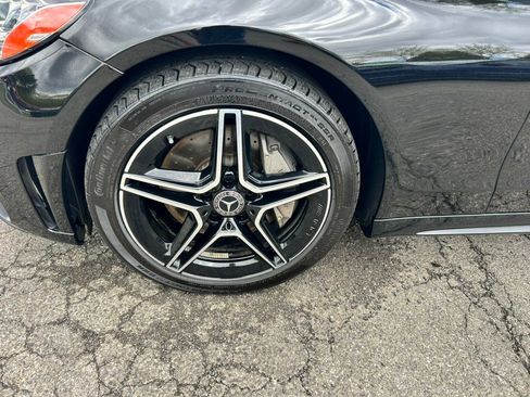 Used 2023 Mercedes-Benz C 300 4MATIC Coupe image 11