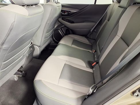 Used 2025 Subaru Outback Onyx Edition image 10