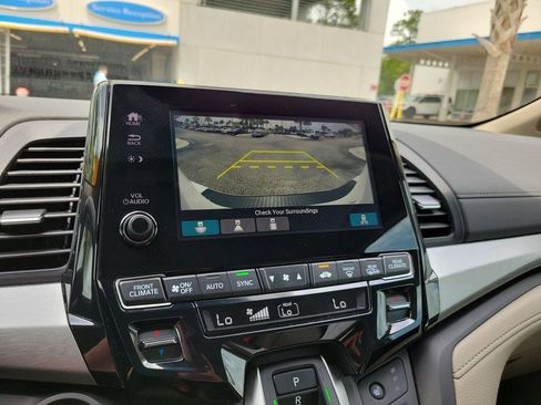Used 2024 Honda Odyssey EX-L image 35