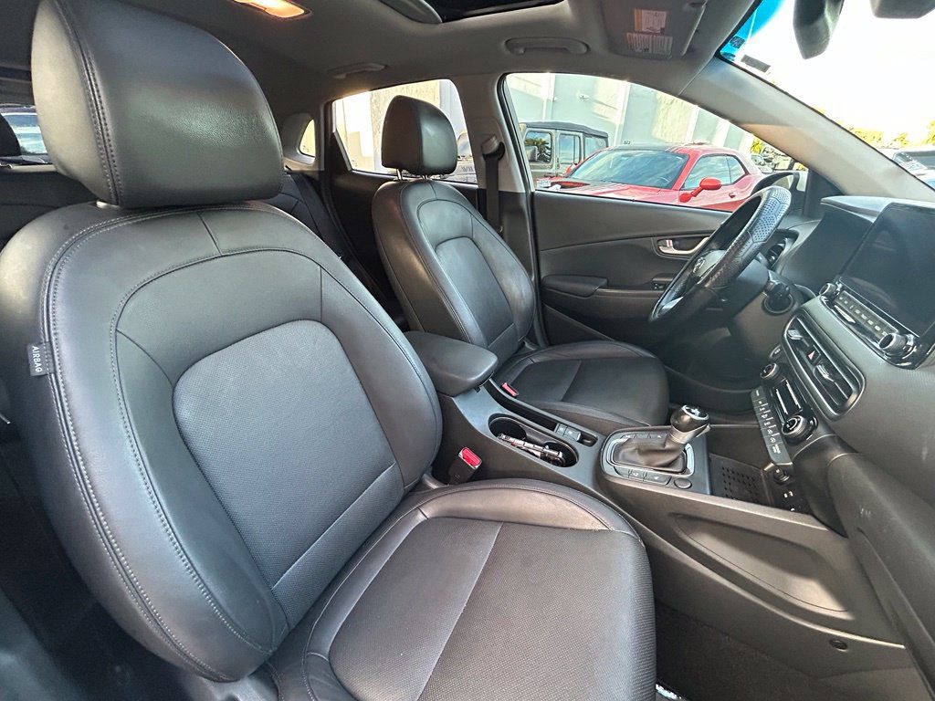 Used 2022 Hyundai Kona Limited FWD image 33