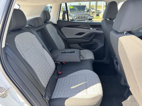 Certified 2025 Volkswagen Tiguan S AWD/4WD image 34