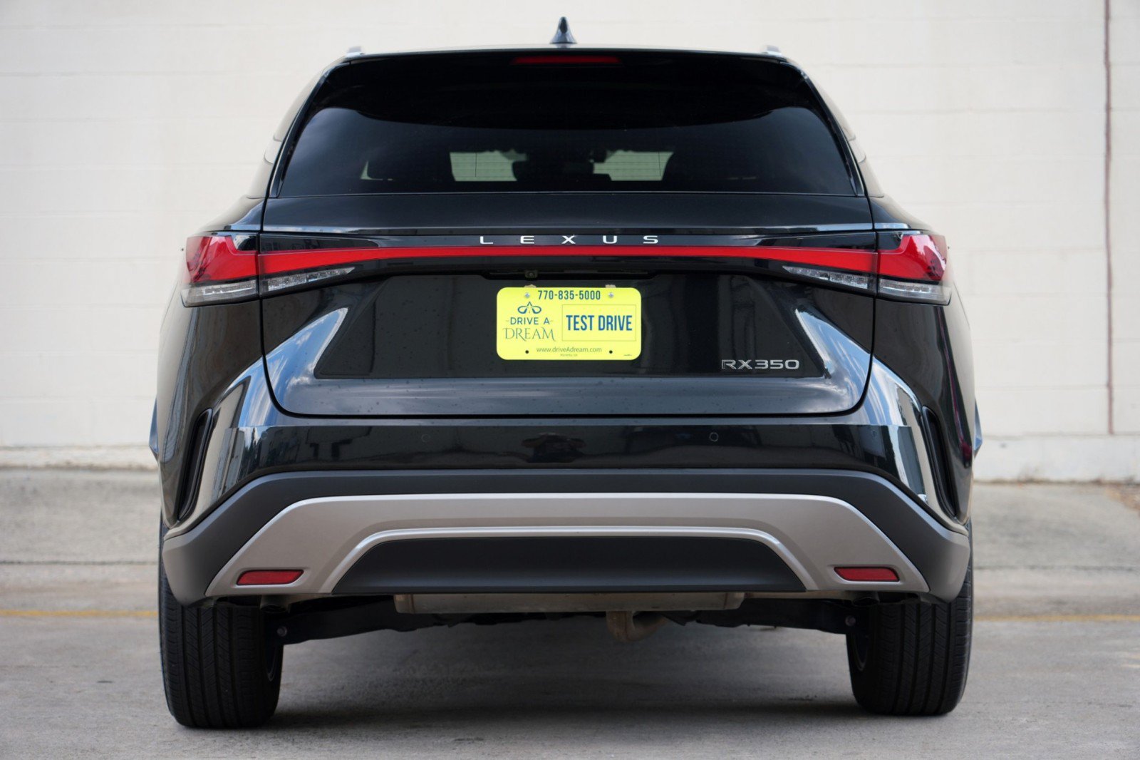 Used 2024 Lexus RX 350 FWD w/ Technology Package image 11