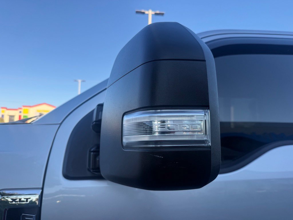 Used 2017 Ford F250 XLT AWD/4WD image 38