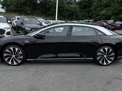 Used 2023 Lucid Air Touring AWD/4WD image 11